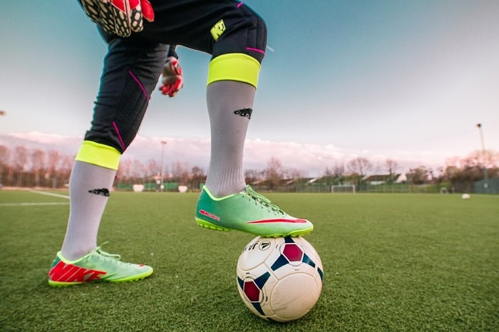 Best Artificial Pitch Boots | Guide to 